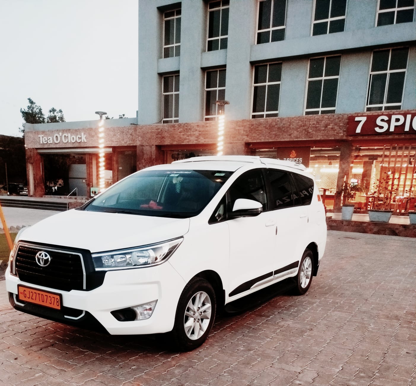 Ertiga SUV taxi